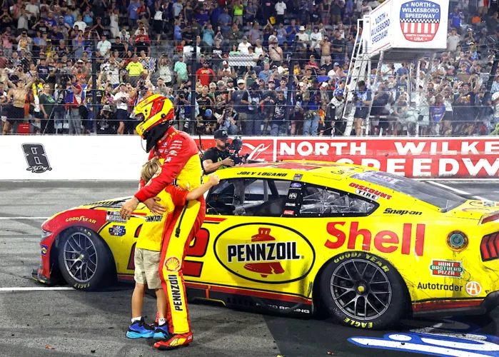 Just like old times for Logano